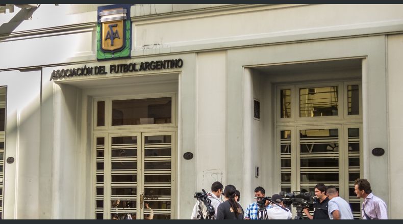 Daniel Angelici habló de la crisis de AFA y afirmó que está dispuesto a parar “por el bien del fútbol argentino”