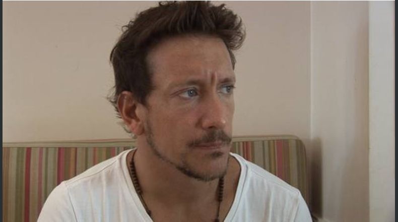 ¡Le robaron a Nico Vázquez! Desapareció todo de los camarines mientras estaban en función