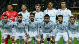Borussia Dortmund vs Real Madrid - BOR08 DORTMUND (ALEMANIA) 26/09/2017.- Los futbolistas del Real Madrid posan para los fot�grafos antes de un encuentro ante el Borussia Dortmund, correspondiente a la fase de grupos de la Liga de Campeones en el estadio Signal Iduna Park, en Dortmund (Alemania), hoy, 26 de septiembre de 2017. EFE/FRIEDEMANN VOGEL